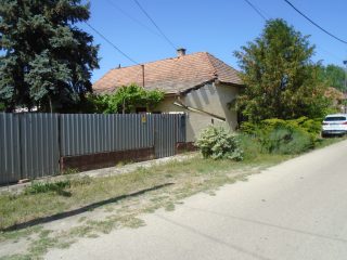 Eladó 80 m²-escsaládi ház Tiszakécske, Márai Sándor utca: 16'500'000 Ft
