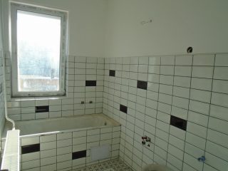 Eladó 85 m²-estársasházi lakás Tiszakécske, Móricz Zsigmond utca: 37'000'000 Ft