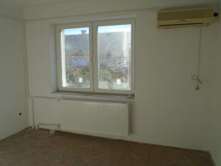 Eladó 85 m²-estársasházi lakás Tiszakécske, Móricz Zsigmond utca: 37'000'000 Ft