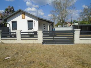 Eladó 72 m²-esüdülő Tiszakécske, Nap körút: 62'500'000 Ft