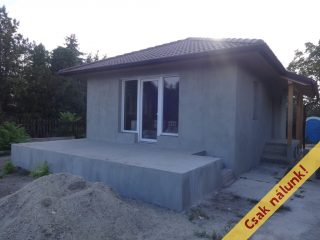 Eladó 100 m²-esüdülő Tiszakécske, Sólyom utca: 59'000'000 Ft