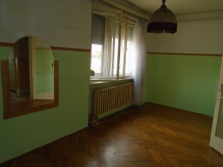 Eladó 100 m²-escsaládi ház Tiszakécske, Szabolcska Mihály utca: 41'900'000 Ft
