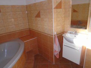 Eladó 89 m²-escsaládi ház Tiszakécske, Szabolcska Mihály utca: 38'900'000 Ft