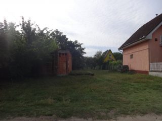 Eladó 402 m²-estelek Tiszakécske, Szúnyog utca: 15'500'000 Ft
