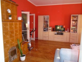 Eladó 120 m²-escsaládi ház Tiszakécske, Táncsics Mihály utca: 52'900'000 Ft