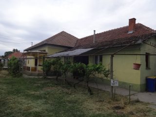 Eladó 140 m²-escsaládi ház Tiszakécske, Toldi utca: 33'800'000 Ft