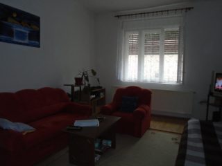 Eladó 70 m²-escsaládi ház Tiszakécske, Városközpont utca: 32'500'000 Ft