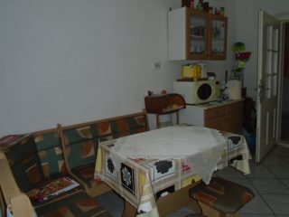 Eladó 70 m²-escsaládi ház Tiszakécske, Városközpont utca: 32'500'000 Ft