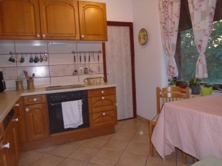 Eladó 173 m²-escsaládi ház Tiszakécske, Városközpont utca: 73'900'000 Ft