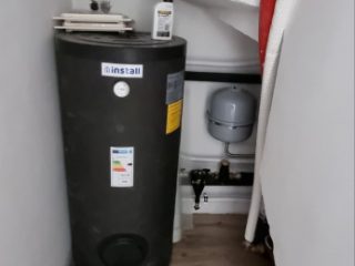 Eladó 115 m²-escsaládi ház Tiszakécske, Wass Albert utca: 67'280'000 Ft