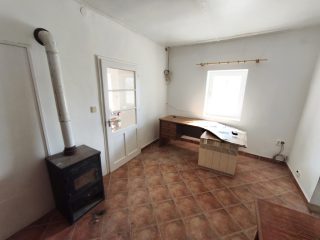 Eladó 156 m²-escsaládi ház Tóalmás, Béke út: 34'900'000 Ft