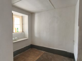 Eladó 156 m²-escsaládi ház Tóalmás, Béke út: 34'900'000 Ft