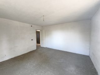 Eladó 360 m²-escsaládi ház Tóalmás, Kossuth Lajos út környéke: 60'000'000 Ft