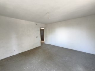 Eladó 360 m²-escsaládi ház Tóalmás, Kossuth Lajos út környéke: 60'000'000 Ft