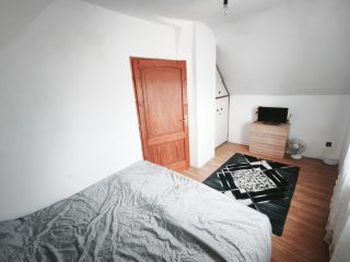 Eladó 145 m²-esüdülő Tóalmás, Peres dűlő: 38'900'000 Ft