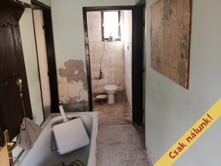 Eladó 50 m²-escsaládi ház Tököl, Aradi utca: 45'000'000 Ft