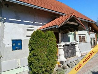 Eladó 160 m²-escsaládi ház Tököl, Dobó Katalin közeli utca: 136'000'000 Ft