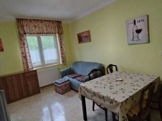 Kiadó 54 m²-estársasházi lakás Tököl, Duna utca: 220'000 Ft