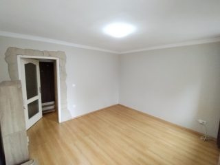 Kiadó 54 m²-estársasházi lakás Tököl, Duna utca: 220'000 Ft