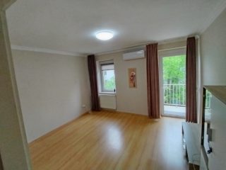 Kiadó 54 m²-estársasházi lakás Tököl, Duna utca: 220'000 Ft