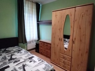 Kiadó 54 m²-estársasházi lakás Tököl, Duna utca: 220'000 Ft