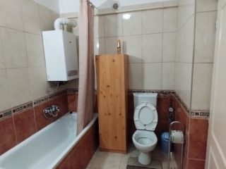 Kiadó 54 m²-estársasházi lakás Tököl, Duna utca: 220'000 Ft