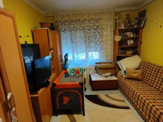 Eladó 80 m²-escsaládi ház Tököl, Főút közeli utca: 78'000'000 Ft