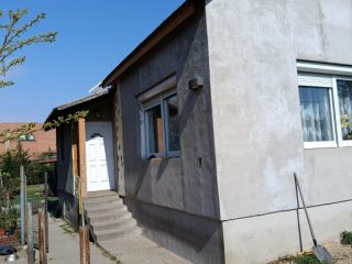 Eladó 75 m²-escsaládi ház Tököl, Mester utca klözeli utca: 87'500'000 Ft