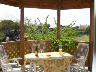 Eladó 234 m²-escsaládi ház Tököl, központban: 136'900'000 Ft