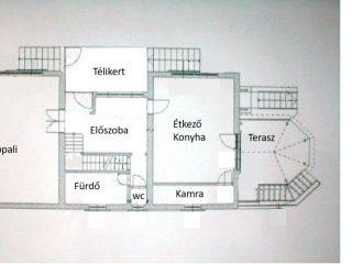 Eladó 234 m²-escsaládi ház Tököl, központban: 136'900'000 Ft