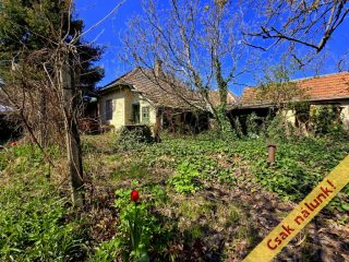 Eladó 83 m²-escsaládi ház Tura, Temető köz: 26'900'000 Ft