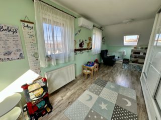 Eladó 101 m²-esházrész Üllő, Ócsai út: 83'900'000 Ft