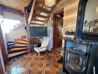 Eladó 220 m²-escsaládi ház Üllő, Többgenerációs: 135'000'000 Ft