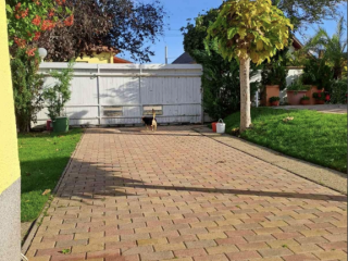 Eladó 220 m²-escsaládi ház Üllő, Többgenerációs: 135'000'000 Ft