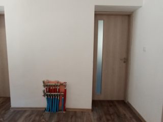 Eladó 165 m²-escsaládi ház Üllő, Űllő központhoz közel: 139'900'000 Ft