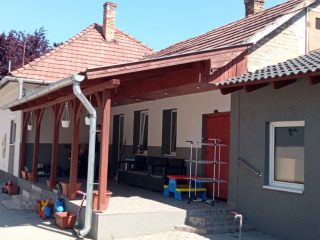 Eladó 165 m²-escsaládi ház Üllő, Űllő központhoz közel: 139'900'000 Ft