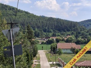 Eladó 830 m²-estelek Uppony, Ifjúság utca: 13'000'000 Ft