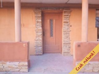 Eladó 50 m²-escsaládi ház Úri, Kossuth Lajos utca környéki utca: 25'500'000 Ft