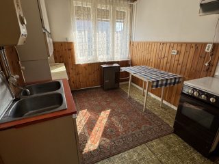 Eladó 68 m²-escsaládi ház Vác, Ág utca: 78'000'000 Ft