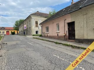 Eladó 71 m²-escsaládi ház Vác, Barabás Miklós utca: 68'900'000 Ft