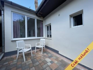 Eladó 71 m²-escsaládi ház Vác, Barabás Miklós utca: 68'900'000 Ft