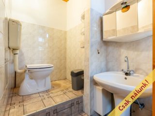 Eladó 185 m²-esikerház Vác, Bauer Mihály utca: 134'000'000 Ft