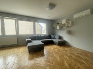 Eladó 88 m²-estársasházi lakás Vác, Cházár András utca: 97'242'000 Ft