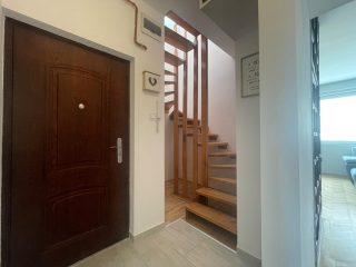 Eladó 88 m²-estársasházi lakás Vác, Cházár András utca: 97'242'000 Ft