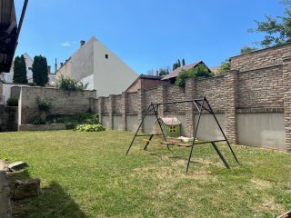 Eladó 88 m²-estársasházi lakás Vác, Cházár András utca: 97'242'000 Ft