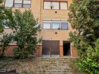 Kiadó 45 m²-estársasházi lakás Vác, Cserhát utca: 190'000 Ft