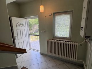Eladó 85 m²-esikerház Vác, Cserje utca: 89'900'000 Ft