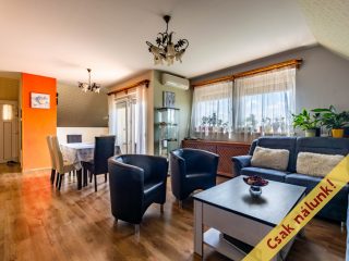Eladó 82 m²-estársasházi lakás Vác, Cserje utca: 124'900'000 Ft