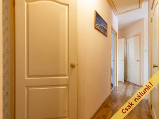 Eladó 82 m²-estársasházi lakás Vác, Cserje utca: 124'900'000 Ft