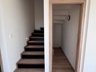 Eladó 102 m²-esikerház Vác, Csősz utca: 94'900'000 Ft